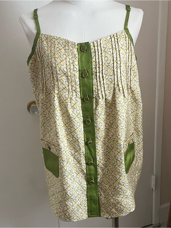 Juicy Couture Tops - Juicy couture green silk tank
